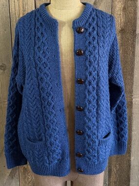 Carraig Donn Ireland 100% Merino Wool Blue Aran Cable Knit Cardigan Sweater